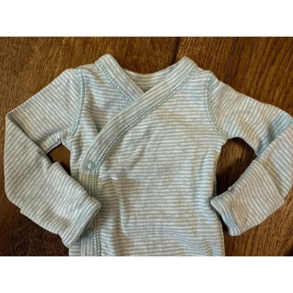 Carters Preemie Baby Boy Outfit Long Sleeved Bodysuit Pants Gray Green Stripes - Picture 3 of 8